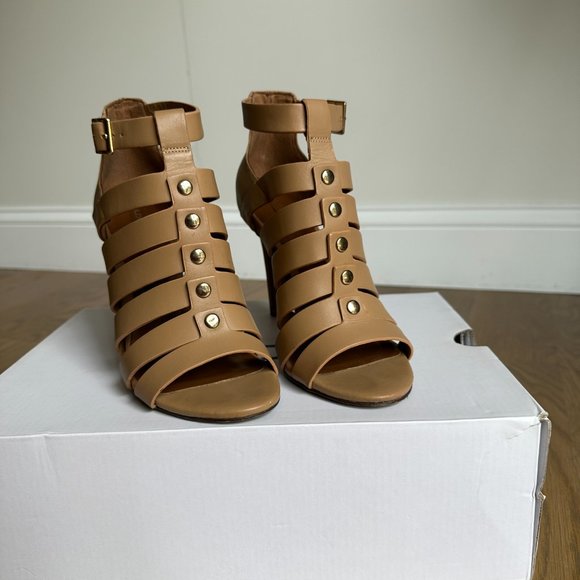 Tan Heels, Light Brown Stilettos - Picture 3 of 9